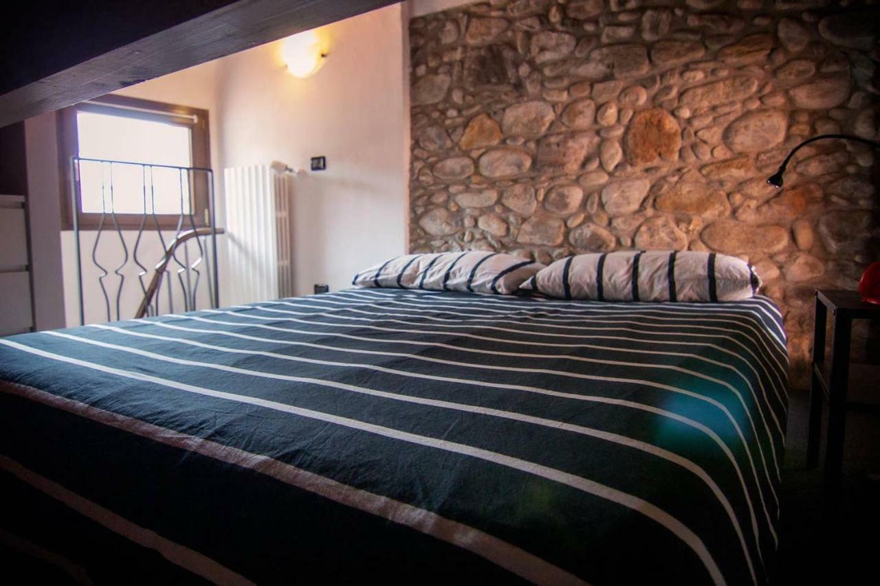 Piccola Casa Vacanze - Small Vacation House Porto Valtravaglia Dış mekan fotoğraf