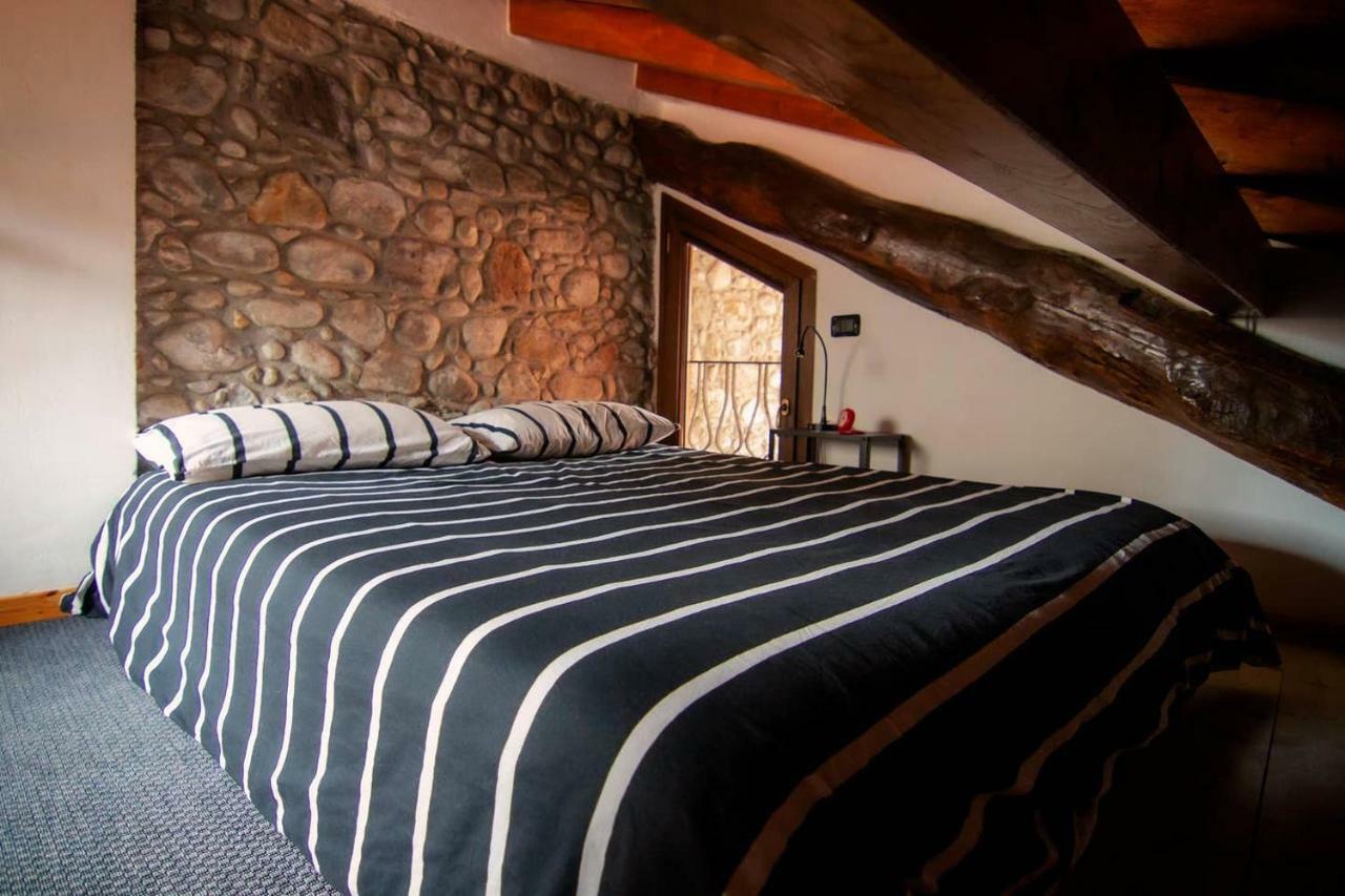 Piccola Casa Vacanze - Small Vacation House Porto Valtravaglia Dış mekan fotoğraf