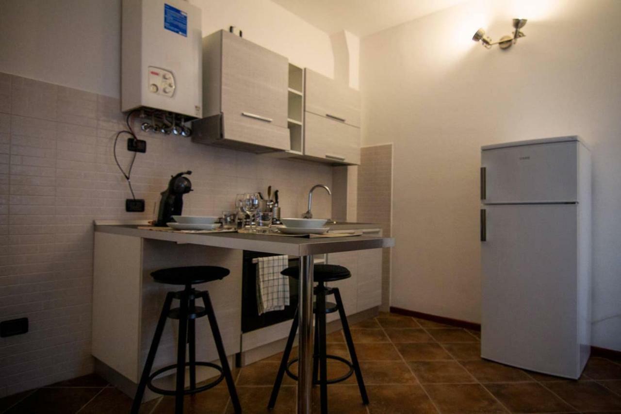 Piccola Casa Vacanze - Small Vacation House Porto Valtravaglia Dış mekan fotoğraf